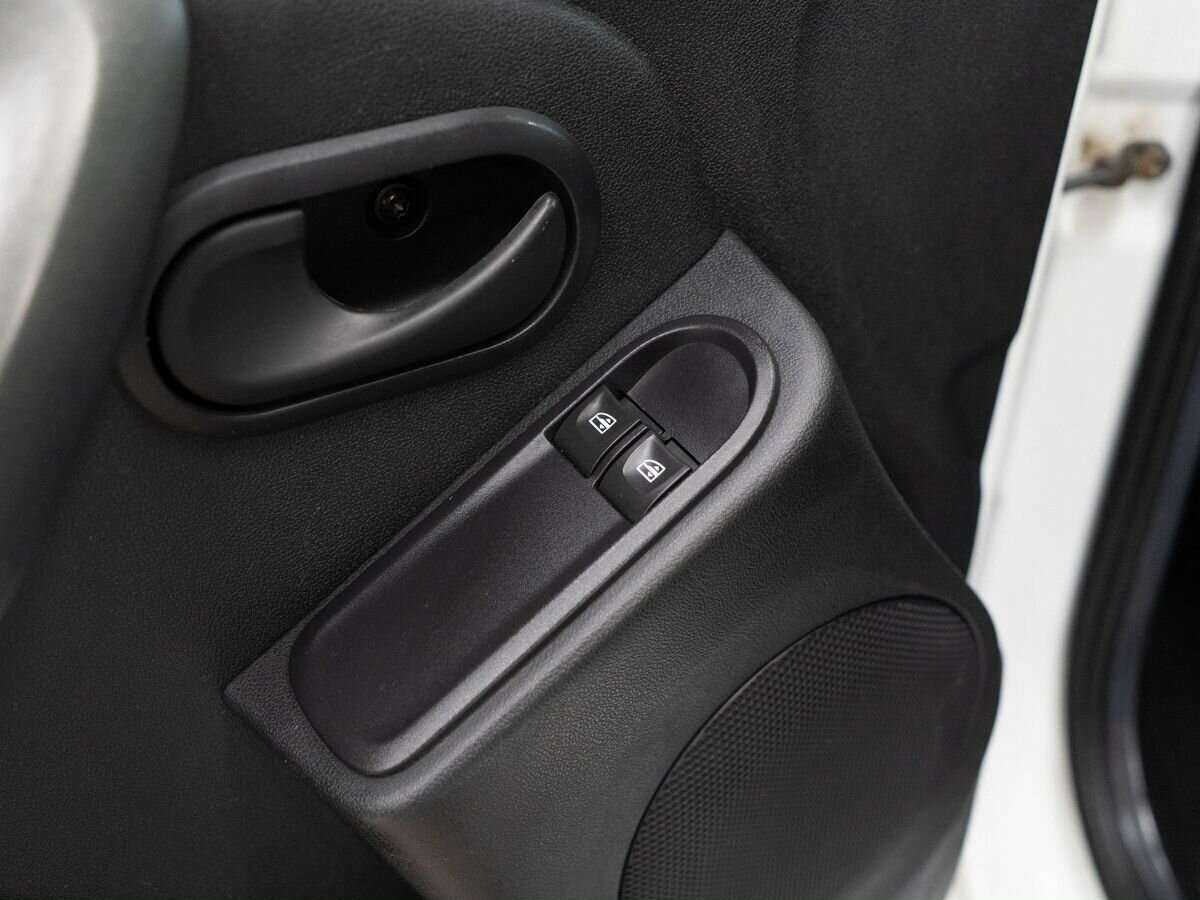 Купить Renault Duster с пробегом. Фото: #13