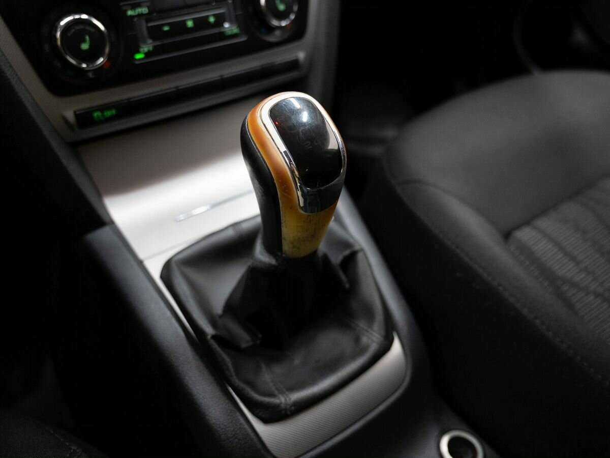 Купить Skoda Octavia с пробегом. Фото: #13