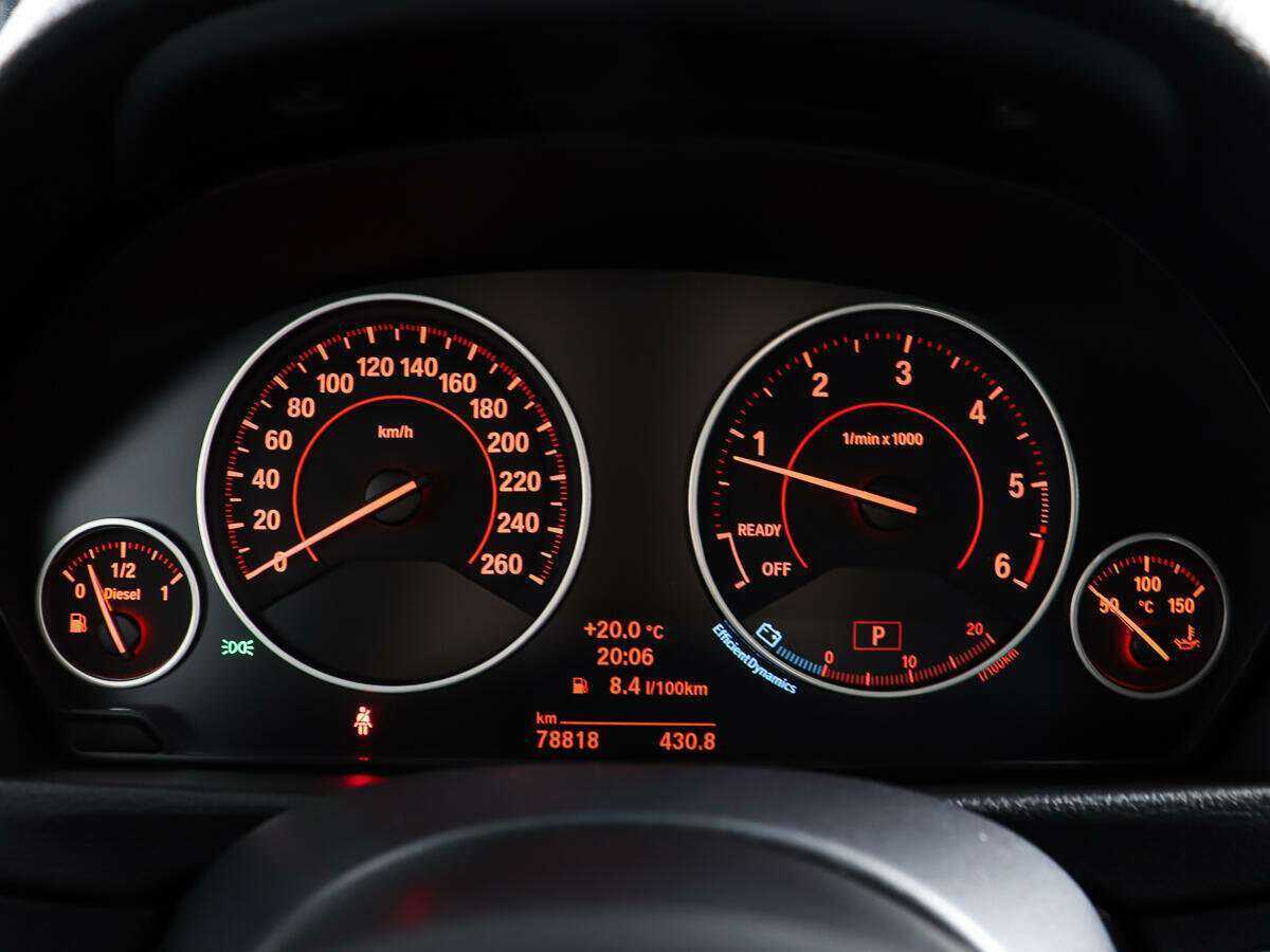 Купить BMW 3 серии с пробегом. Фото: #11