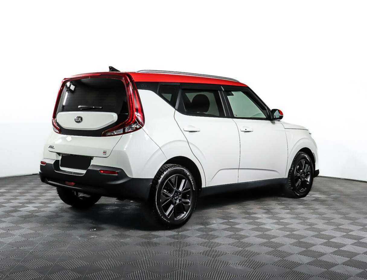 Купить Kia Soul с пробегом. Фото: #4