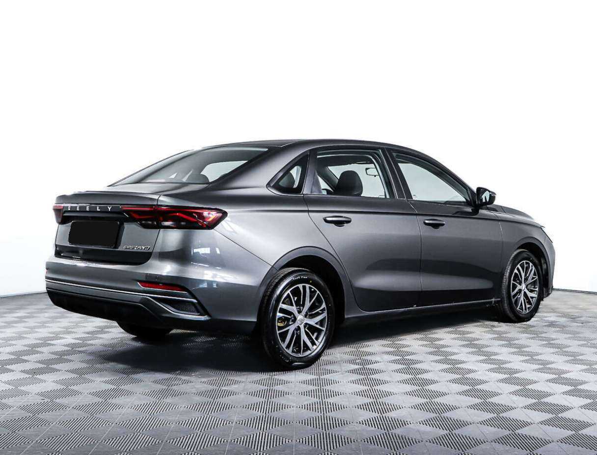 Купить Geely Emgrand с пробегом. Фото: #4