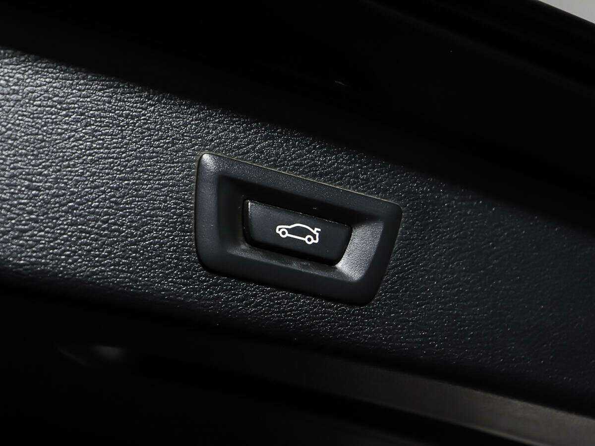 Купить BMW X3 с пробегом. Фото: #12