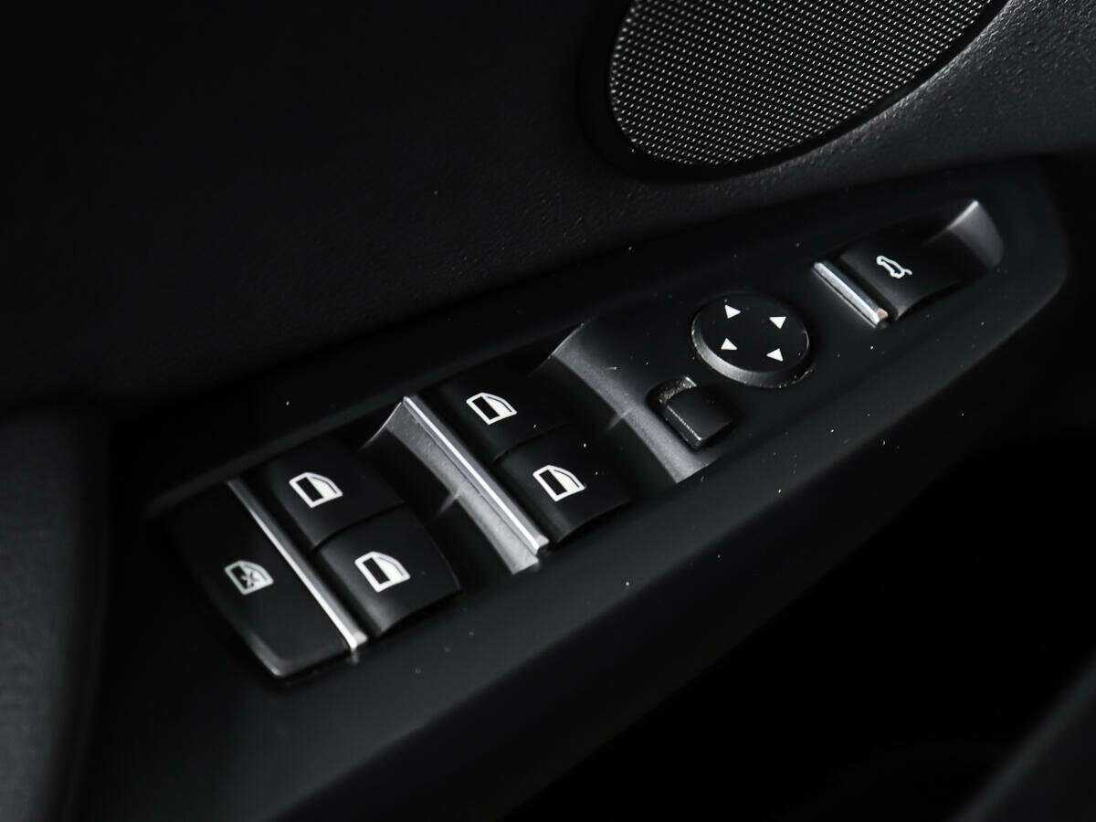 Купить BMW X3 с пробегом. Фото: #14