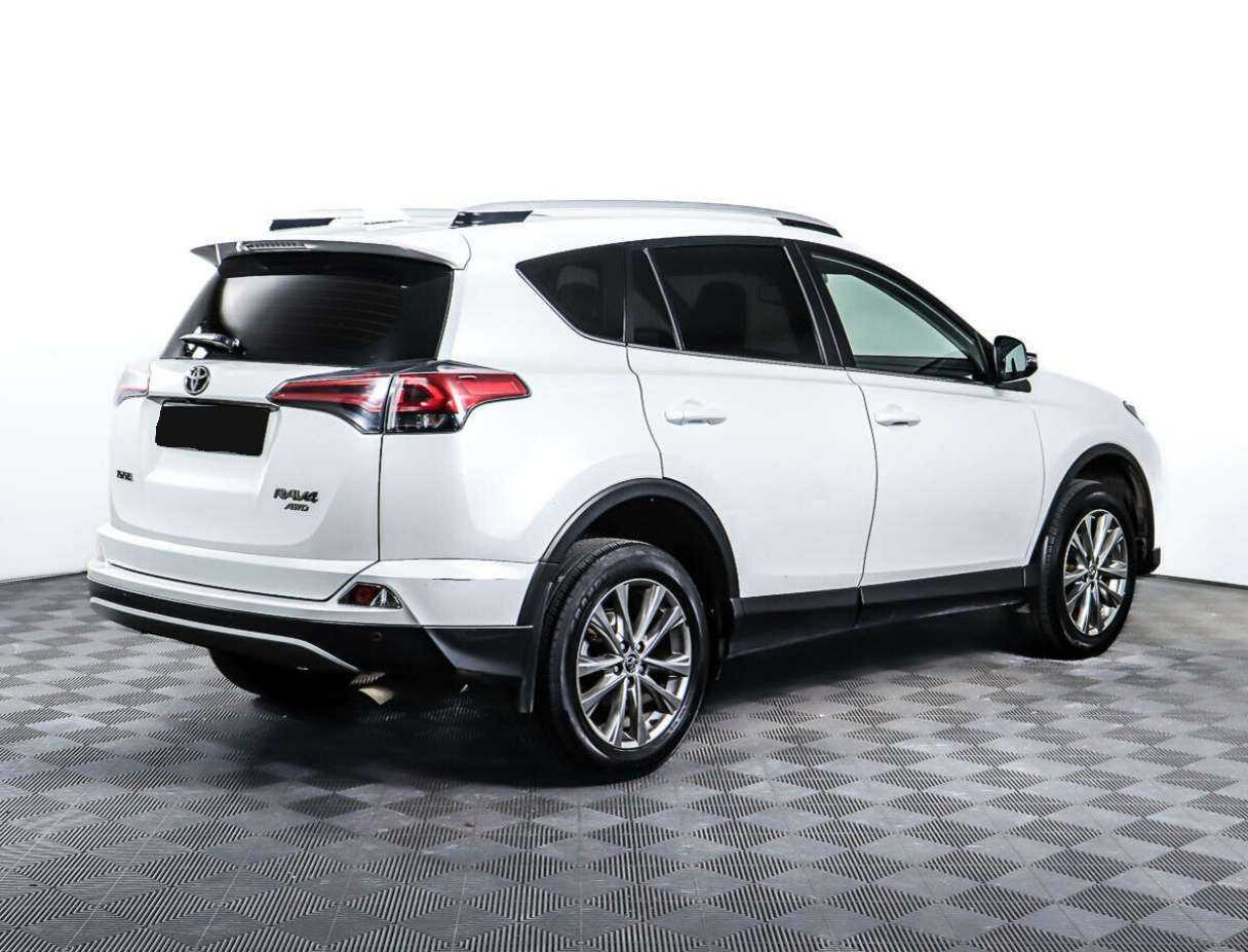 Купить Toyota RAV4 с пробегом. Фото: #4
