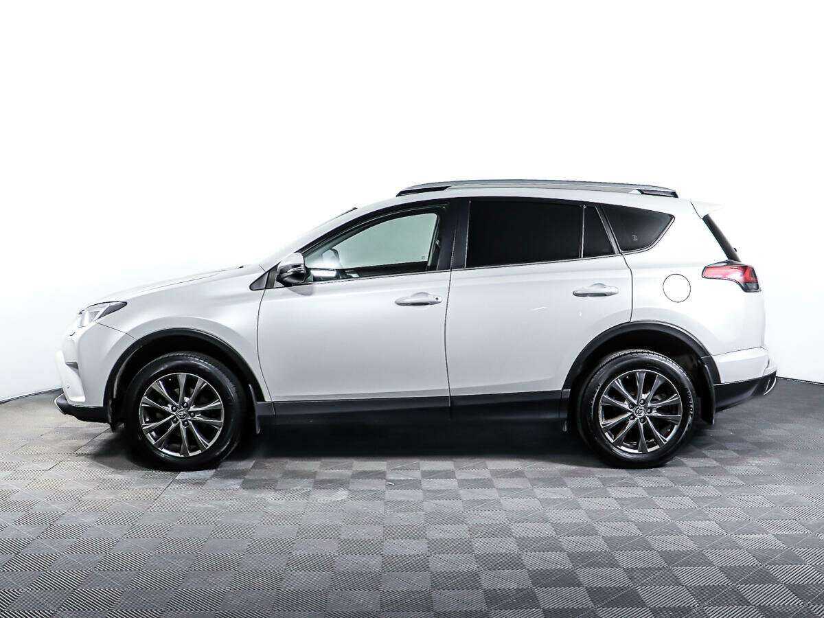 Купить Toyota RAV4 с пробегом. Фото: #7