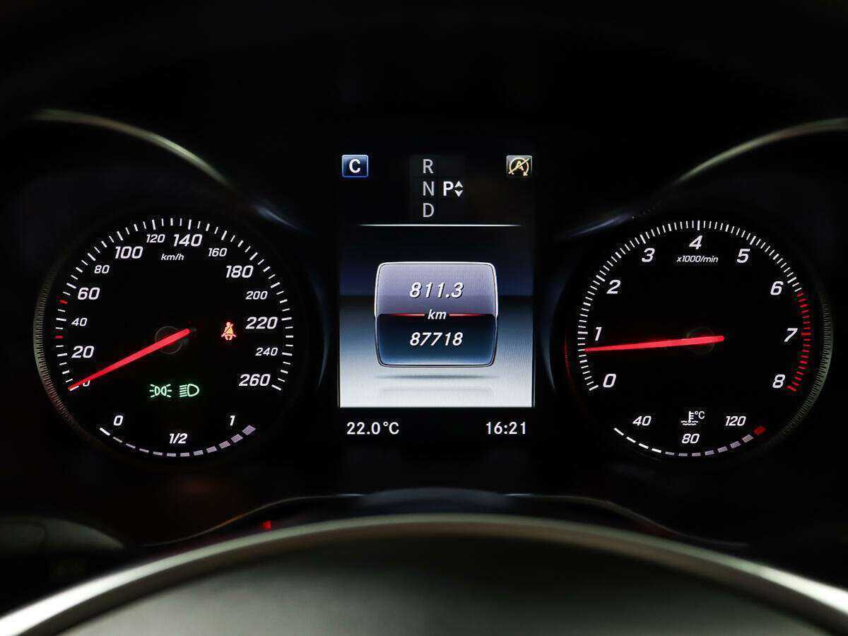 Купить Mercedes-Benz C-Класс с пробегом. Фото: #13