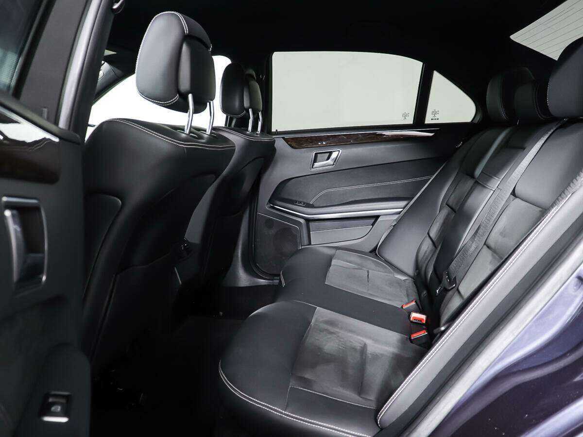 Купить Mercedes-Benz E-Класс с пробегом. Фото: #9