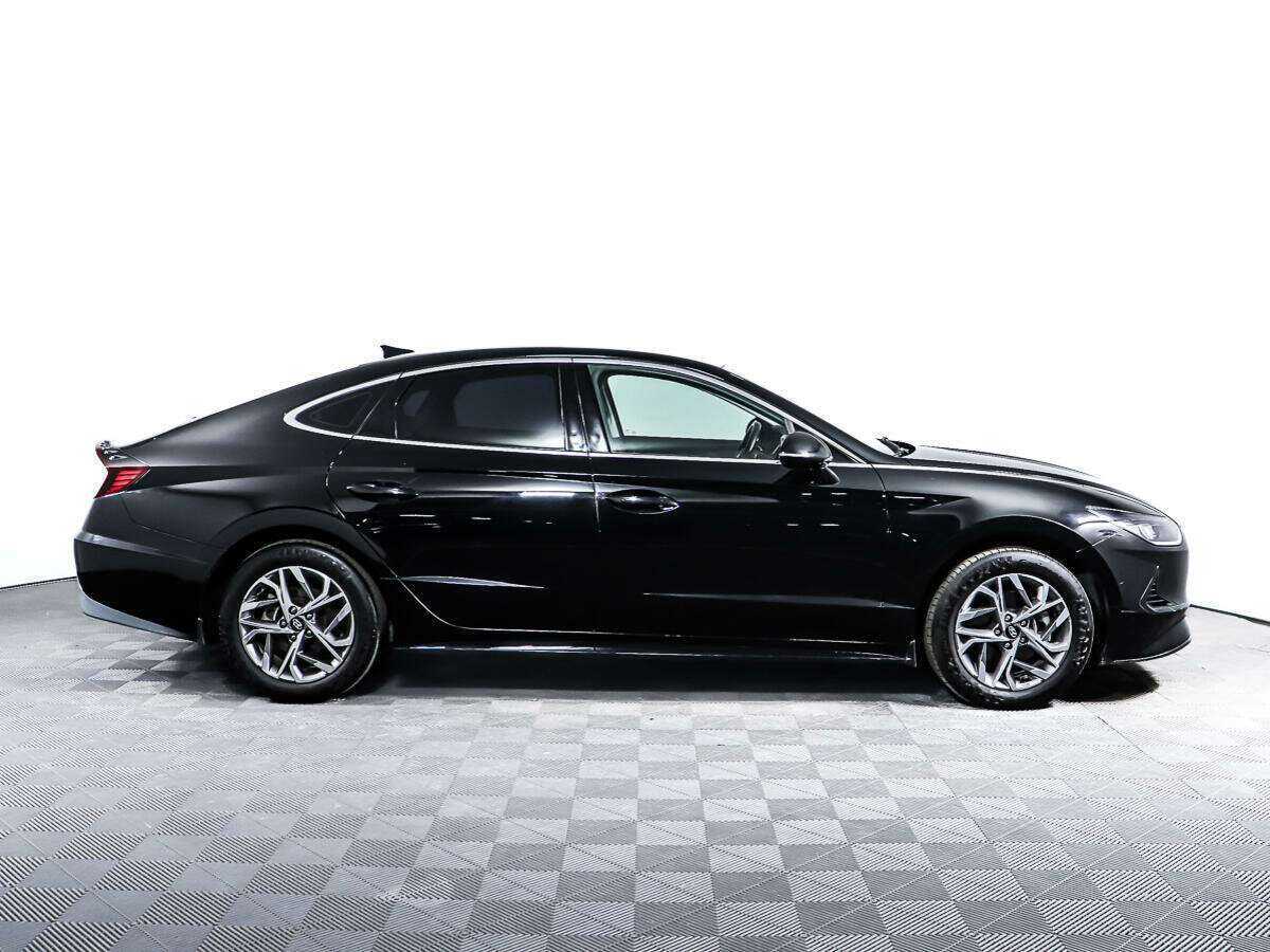 Купить Hyundai Sonata с пробегом. Фото: #3