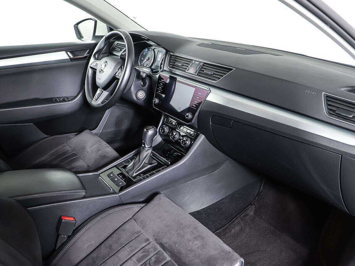 Купить Skoda Superb с пробегом. Фото: #7