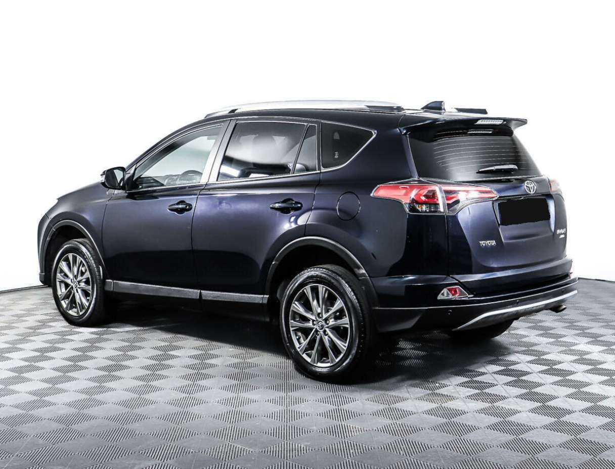 Купить Toyota RAV4 с пробегом. Фото: #6