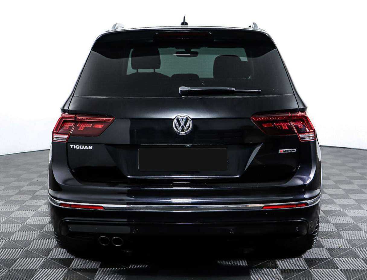 Купить Volkswagen Tiguan с пробегом. Фото: #5
