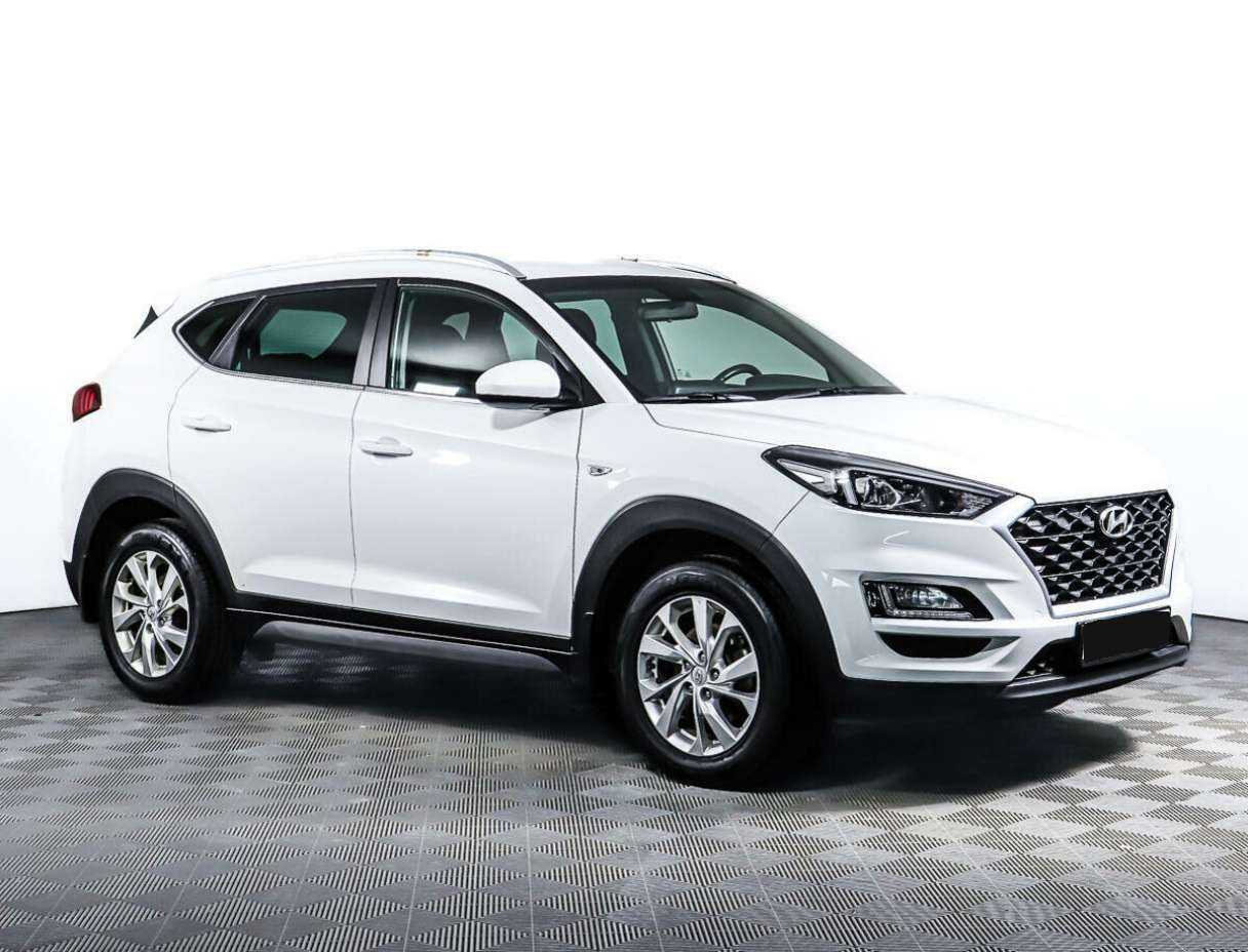 Купить Hyundai Tucson с пробегом. Фото: #2