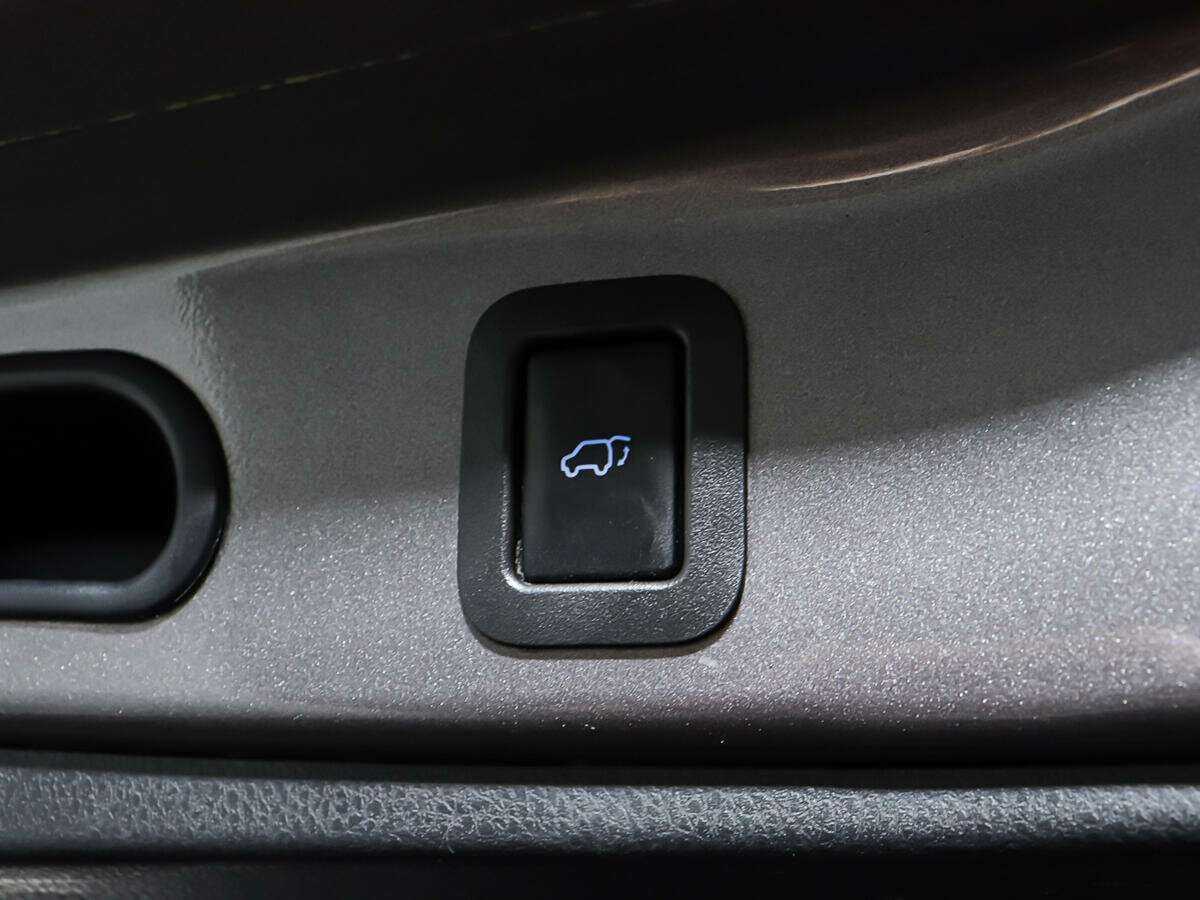 Купить Toyota Highlander с пробегом. Фото: #15