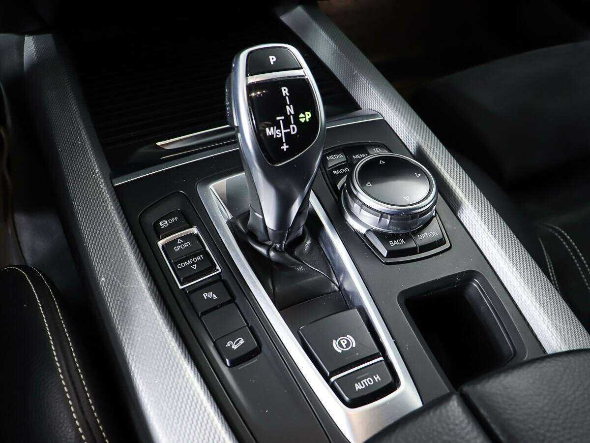 Купить BMW X5 с пробегом. Фото: #16