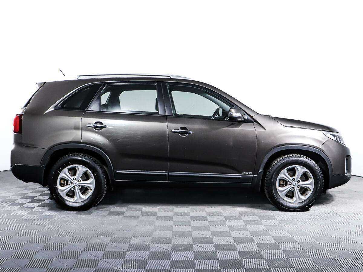 Купить Kia Sorento с пробегом. Фото: #3