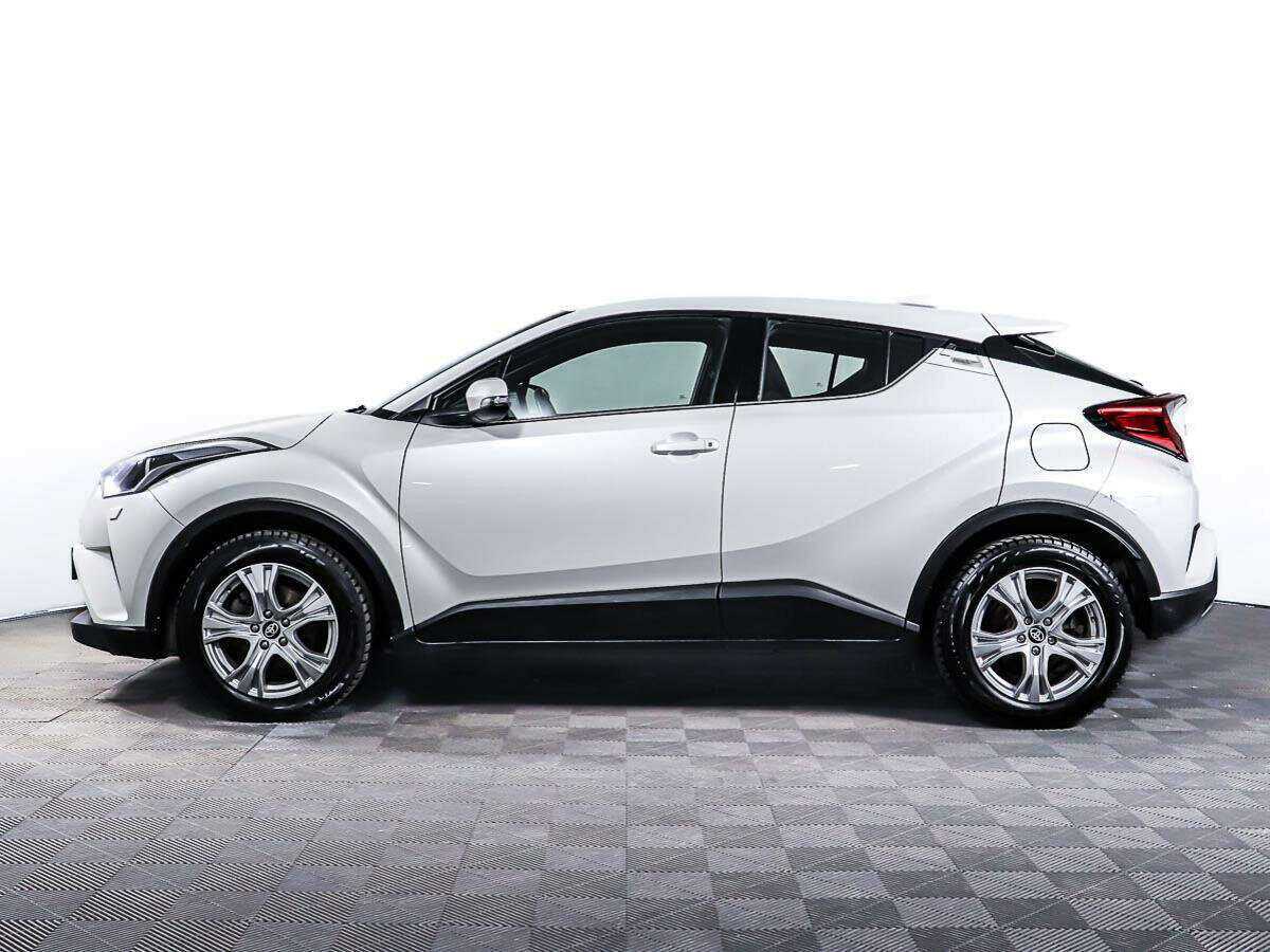 Купить Toyota C-HR с пробегом. Фото: #7