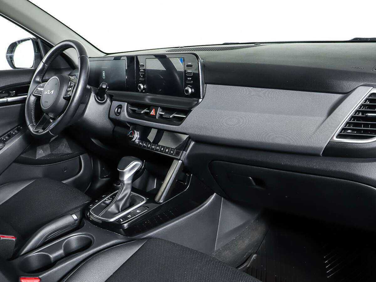 Купить Kia Seltos с пробегом. Фото: #8