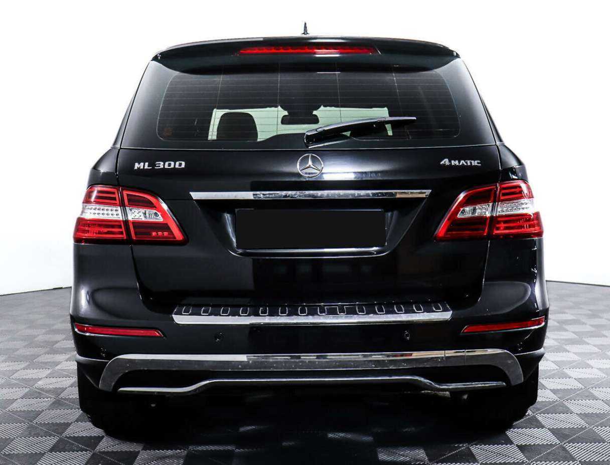 Купить Mercedes-Benz M-Класс с пробегом. Фото: #5