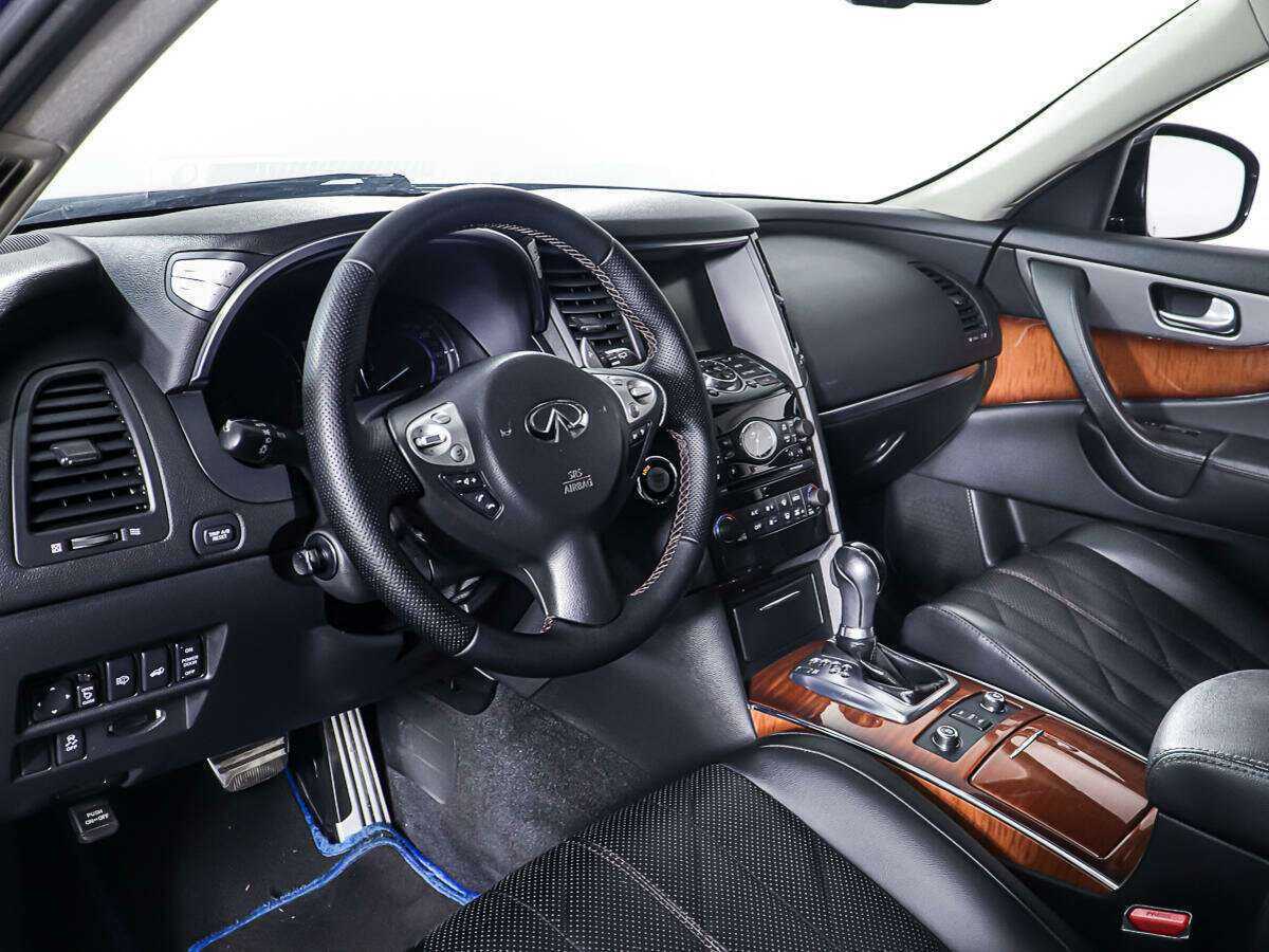 Купить Infiniti FX с пробегом. Фото: #12