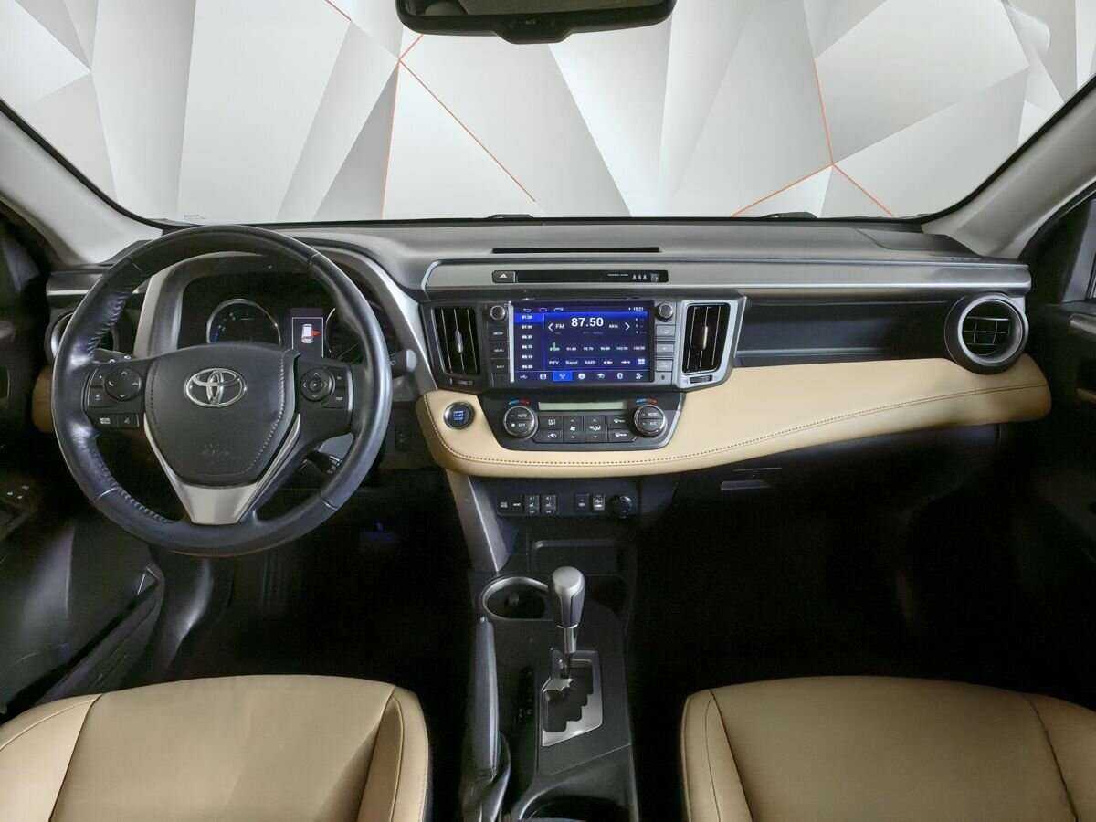 Купить Toyota RAV4 с пробегом. Фото: #9