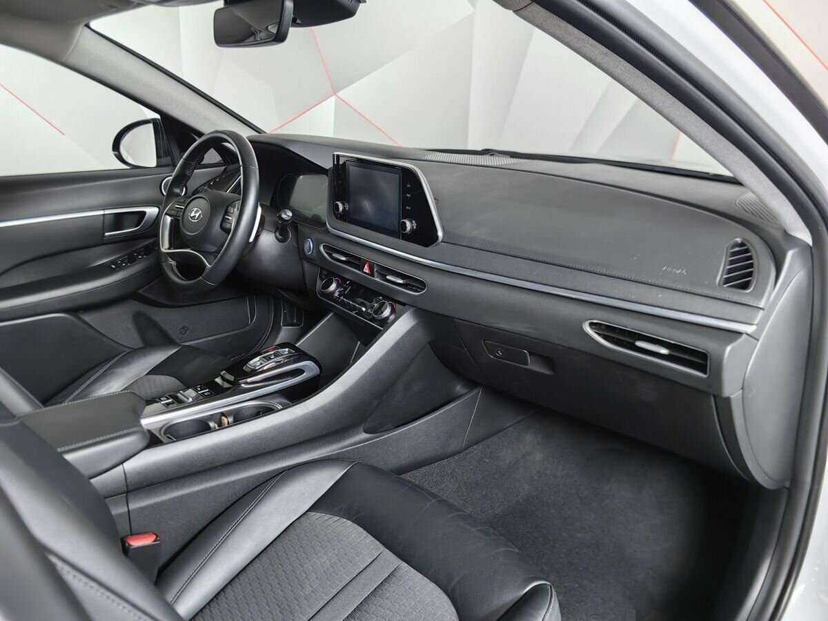 Купить Hyundai Sonata с пробегом. Фото: #7