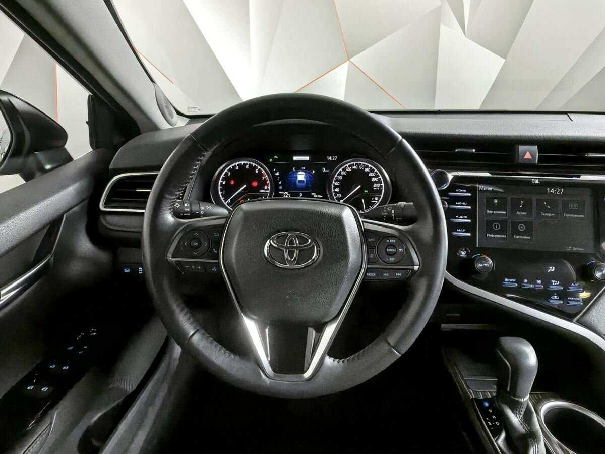 Купить Toyota Camry с пробегом. Фото: #13