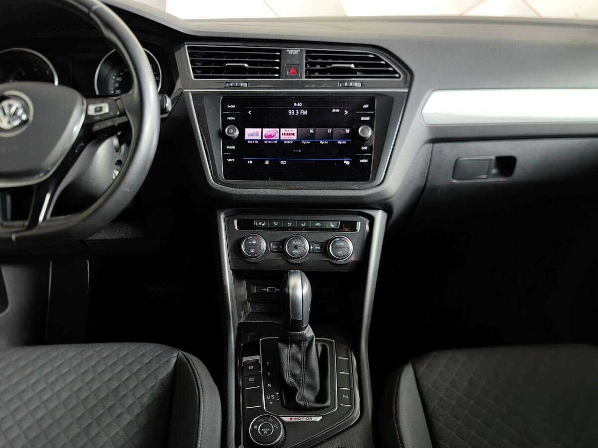 Купить Volkswagen Tiguan с пробегом. Фото: #10