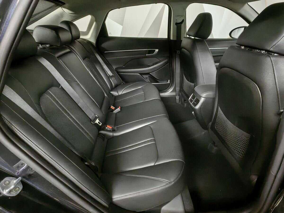 Купить Hyundai Sonata с пробегом. Фото: #10