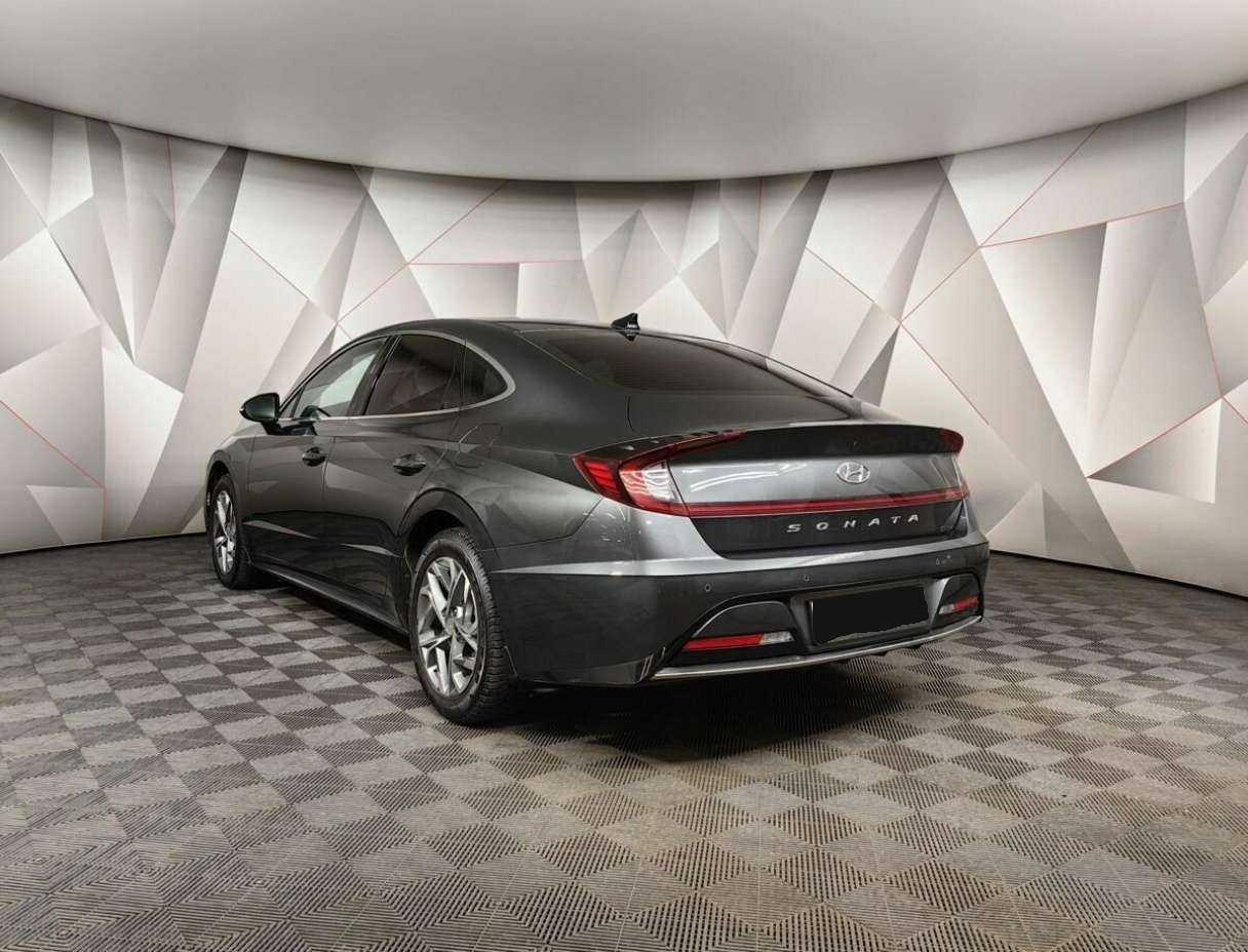 Купить Hyundai Sonata с пробегом. Фото: #3