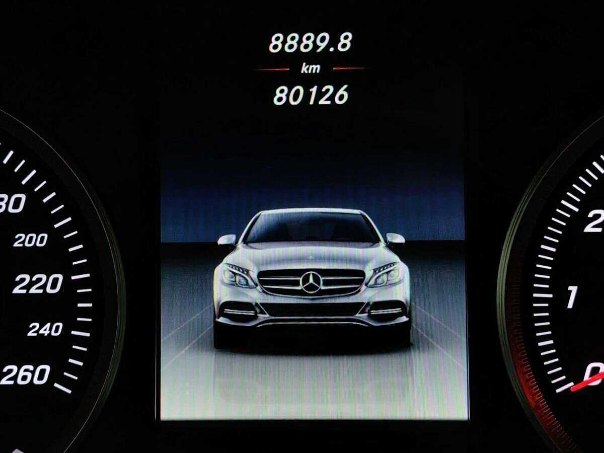 Купить Mercedes-Benz C-Класс с пробегом. Фото: #15