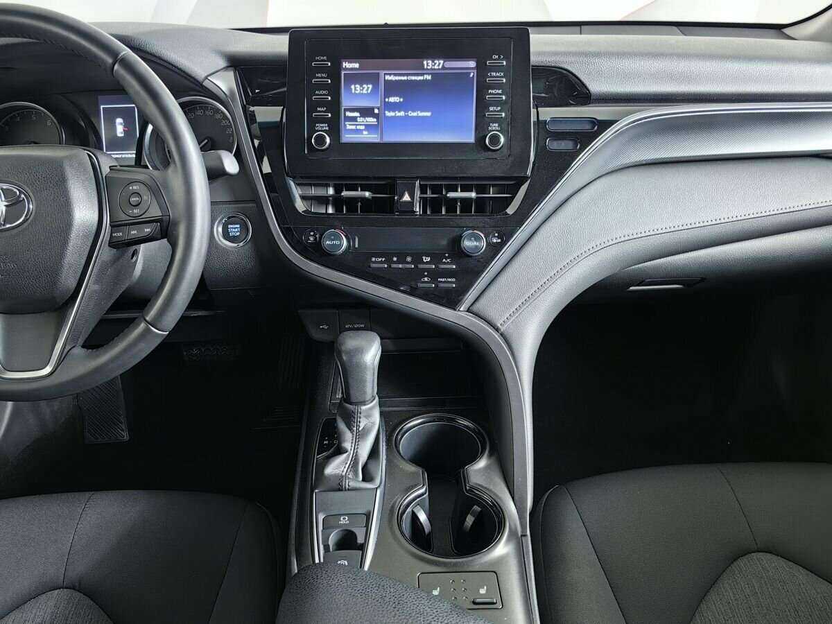 Купить Toyota Camry с пробегом. Фото: #10