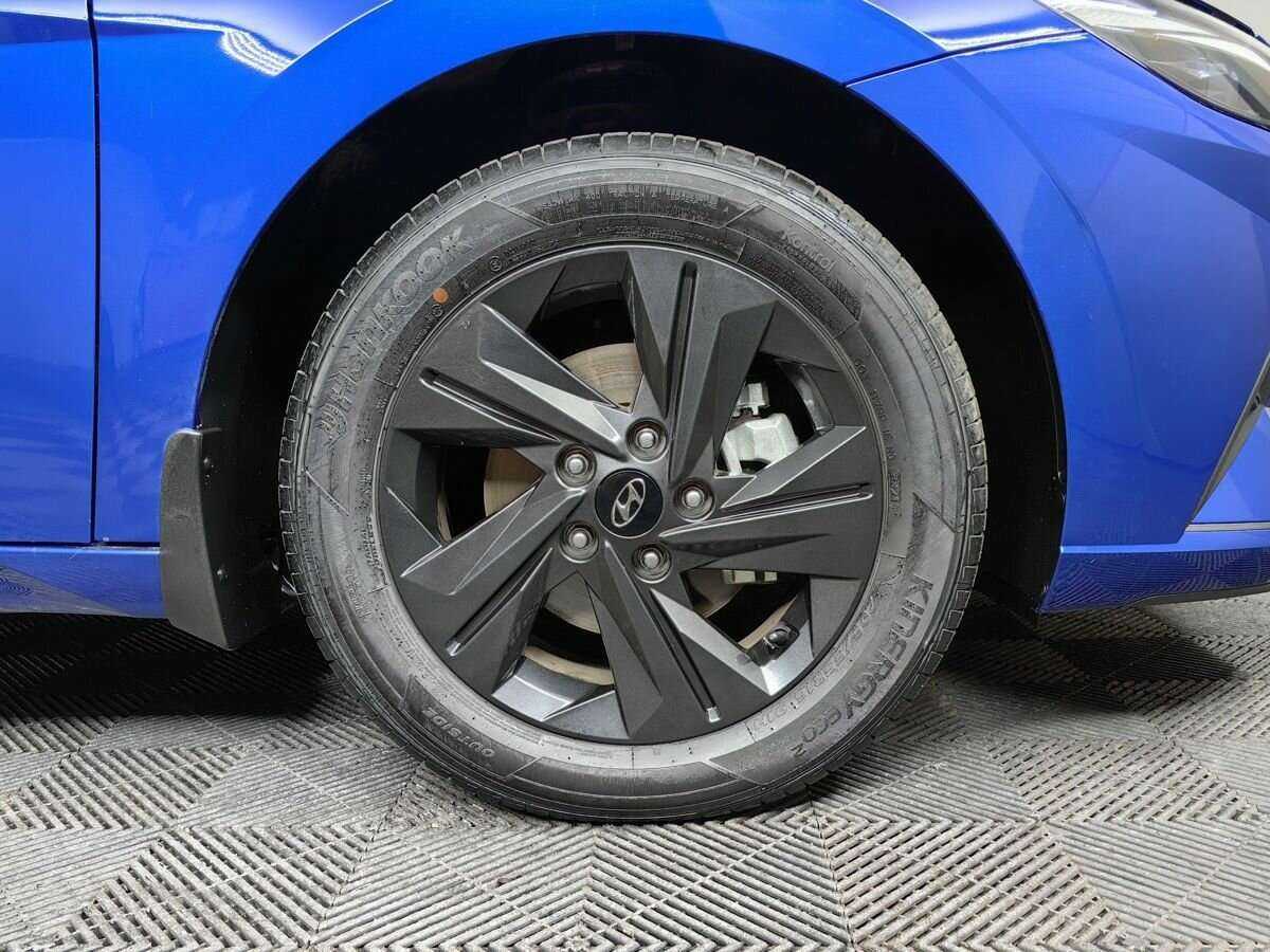 Купить Hyundai Elantra с пробегом. Фото: #15