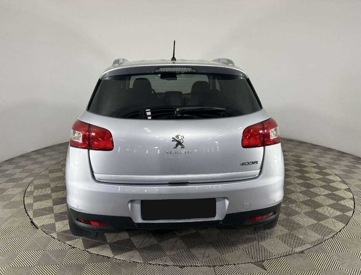 Продажа Б/У Пежо 4008. Фото: #2