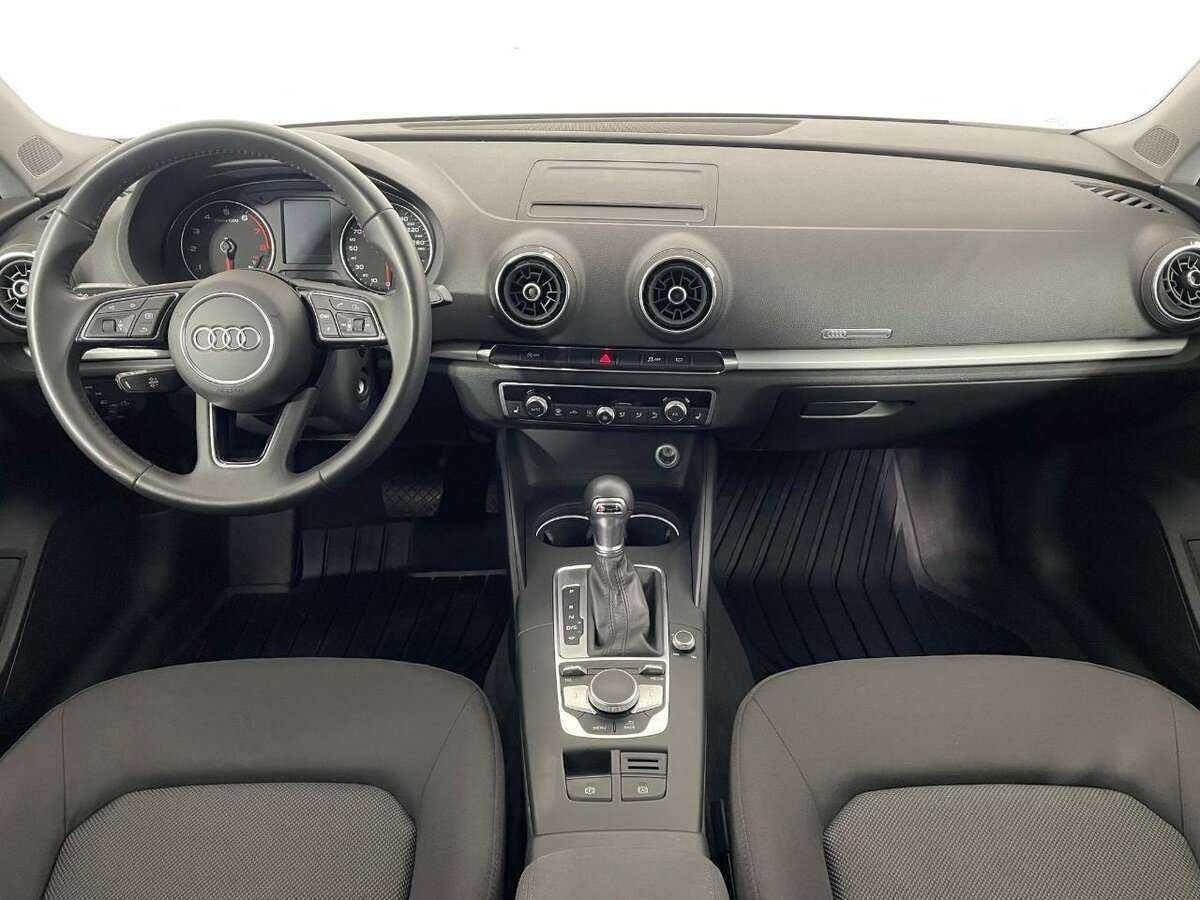 Купить Audi A3 с пробегом. Фото: #6