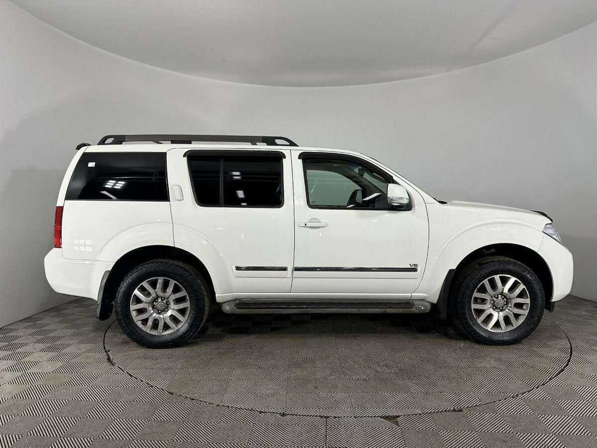 Купить Nissan Pathfinder с пробегом. Фото: #3