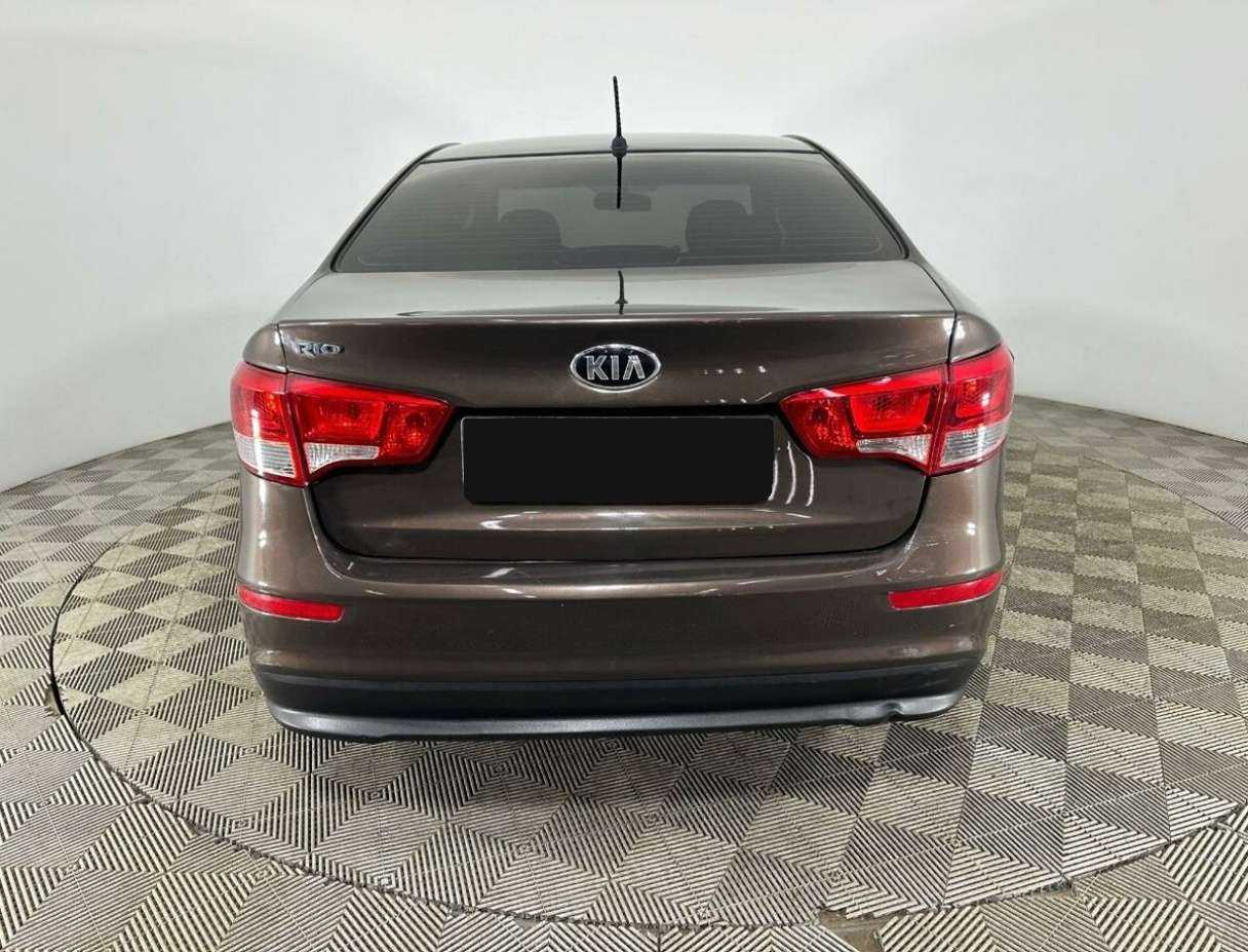 Купить Kia Rio с пробегом. Фото: #2