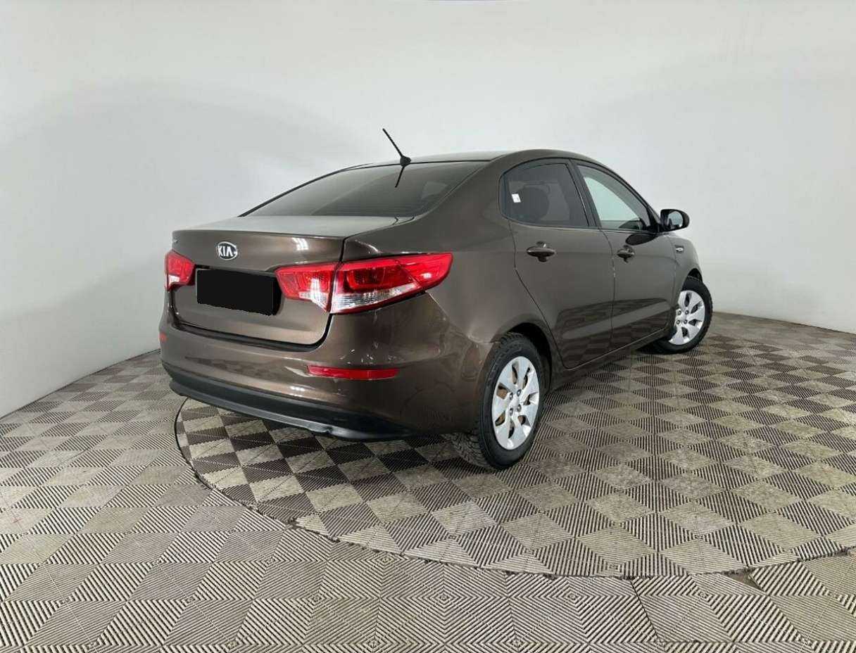 Купить Kia Rio с пробегом. Фото: #5