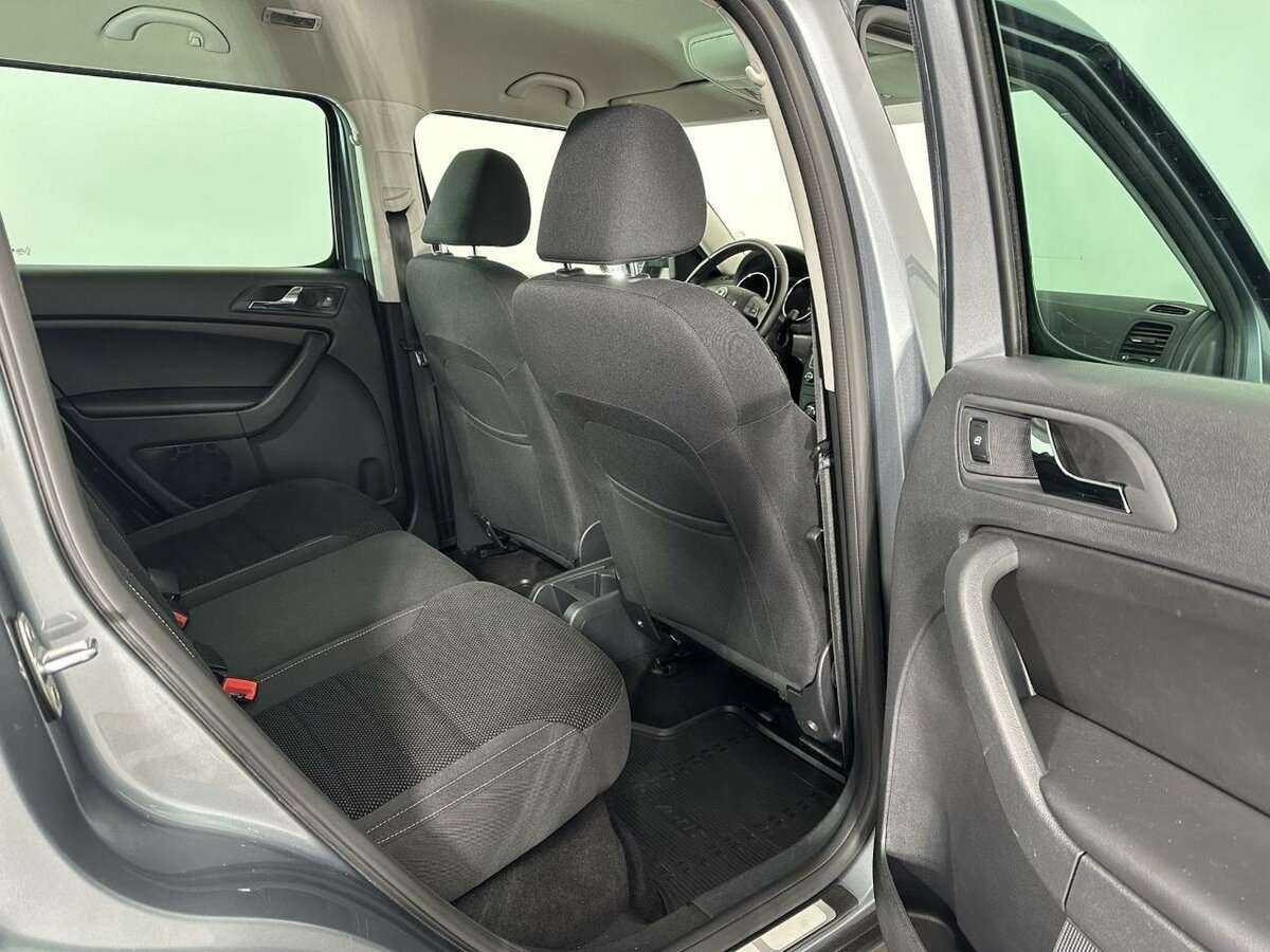 Купить Skoda Yeti с пробегом. Фото: #15