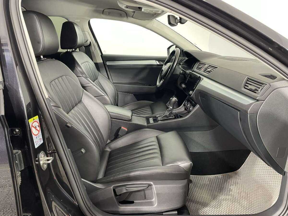 Купить Skoda Superb с пробегом. Фото: #13