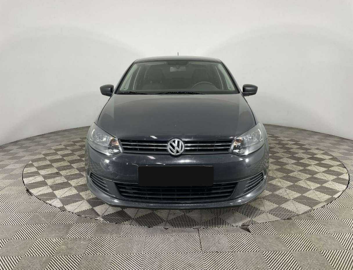 Купить Volkswagen Polo с пробегом. Фото: #1