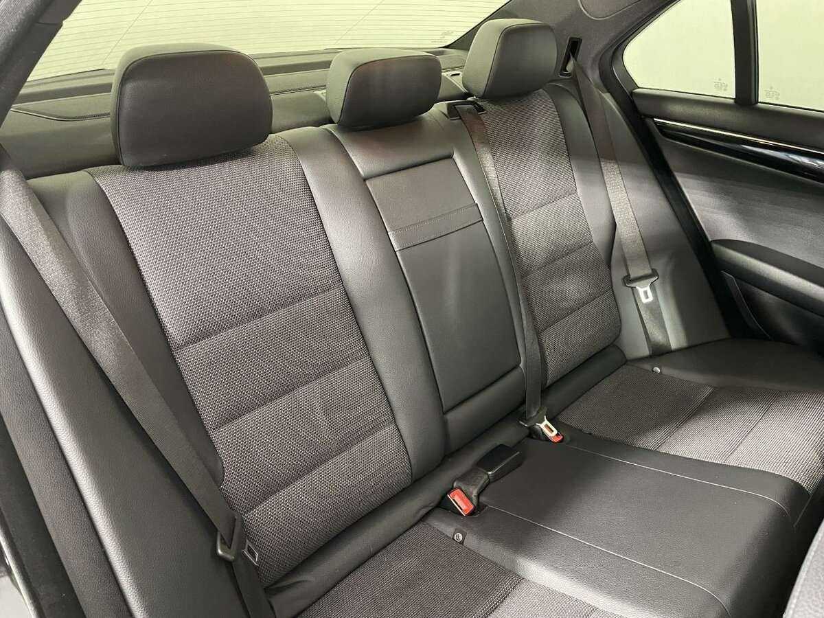 Купить Mercedes-Benz C-Класс с пробегом. Фото: #14