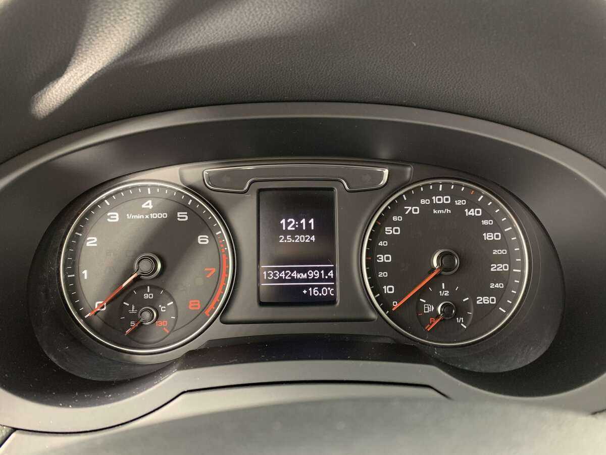 Купить Audi Q3 с пробегом. Фото: #10