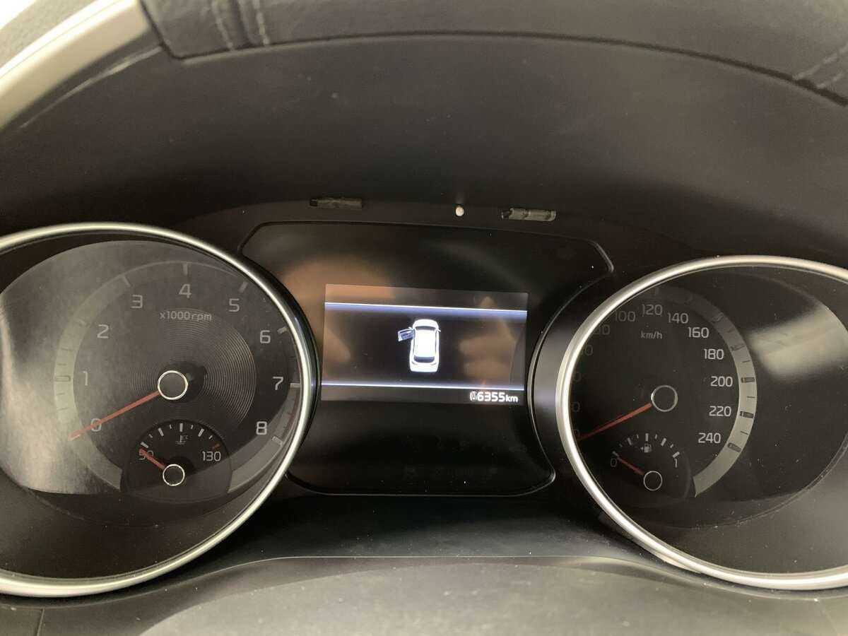 Купить Kia Ceed с пробегом. Фото: #10