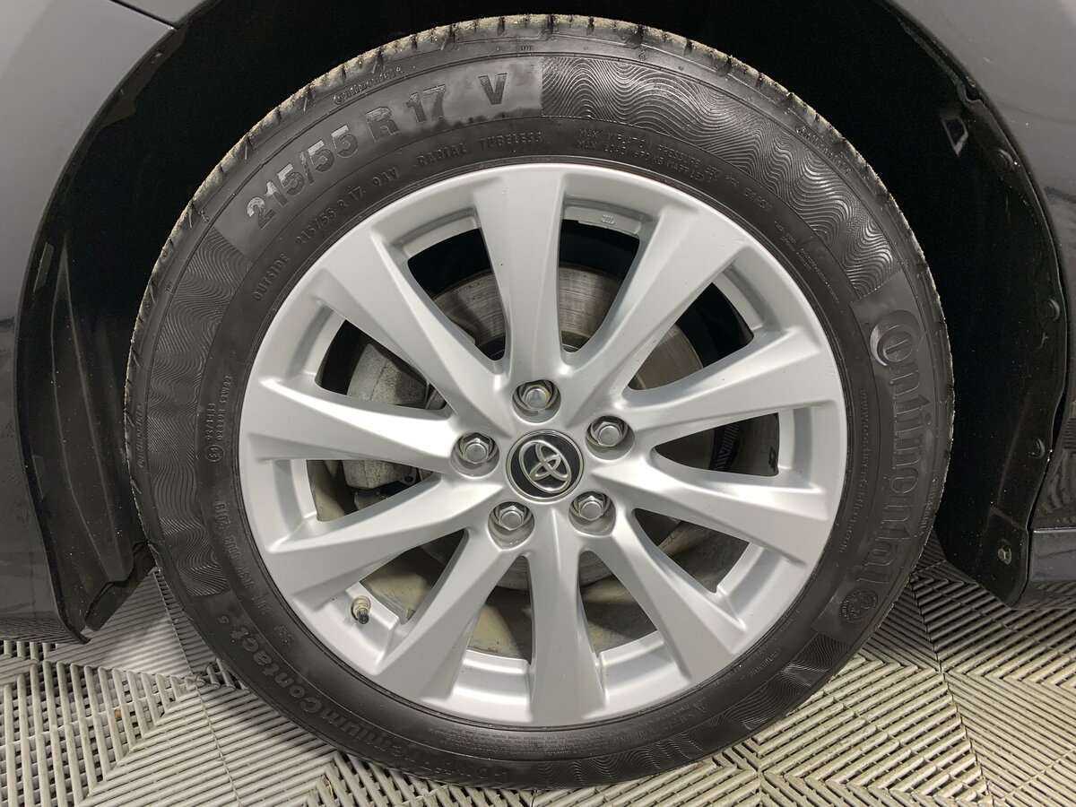 Купить Toyota Camry с пробегом. Фото: #16