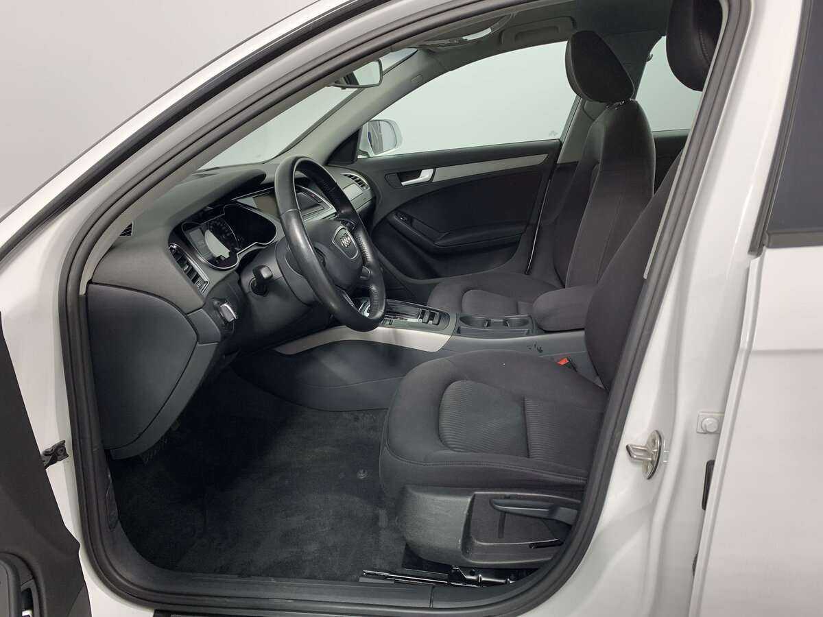 Купить Audi A4 с пробегом. Фото: #11