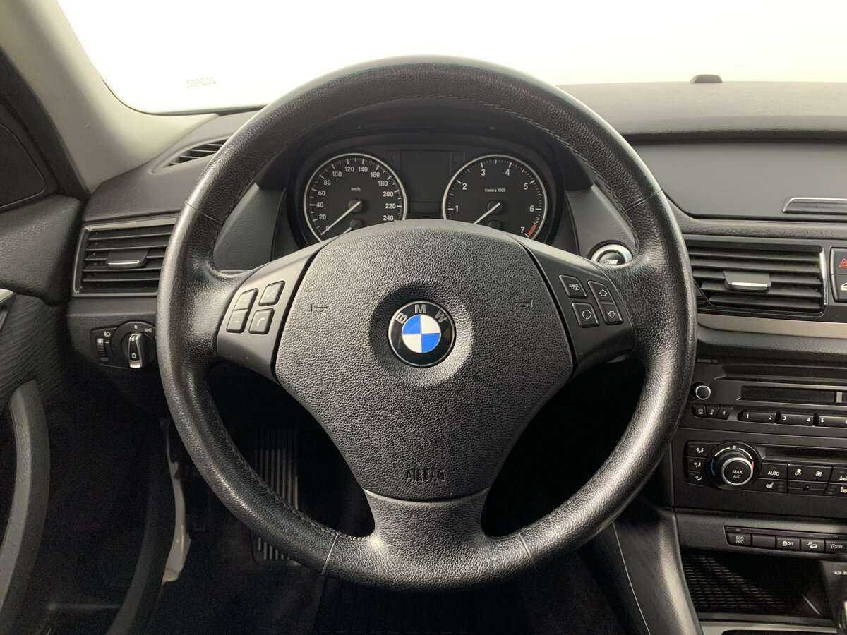 Купить BMW X1 с пробегом. Фото: #14