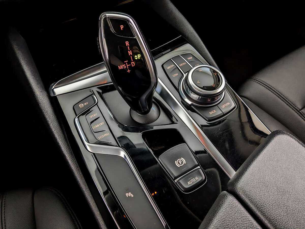 Купить BMW 5 серии с пробегом. Фото: #22