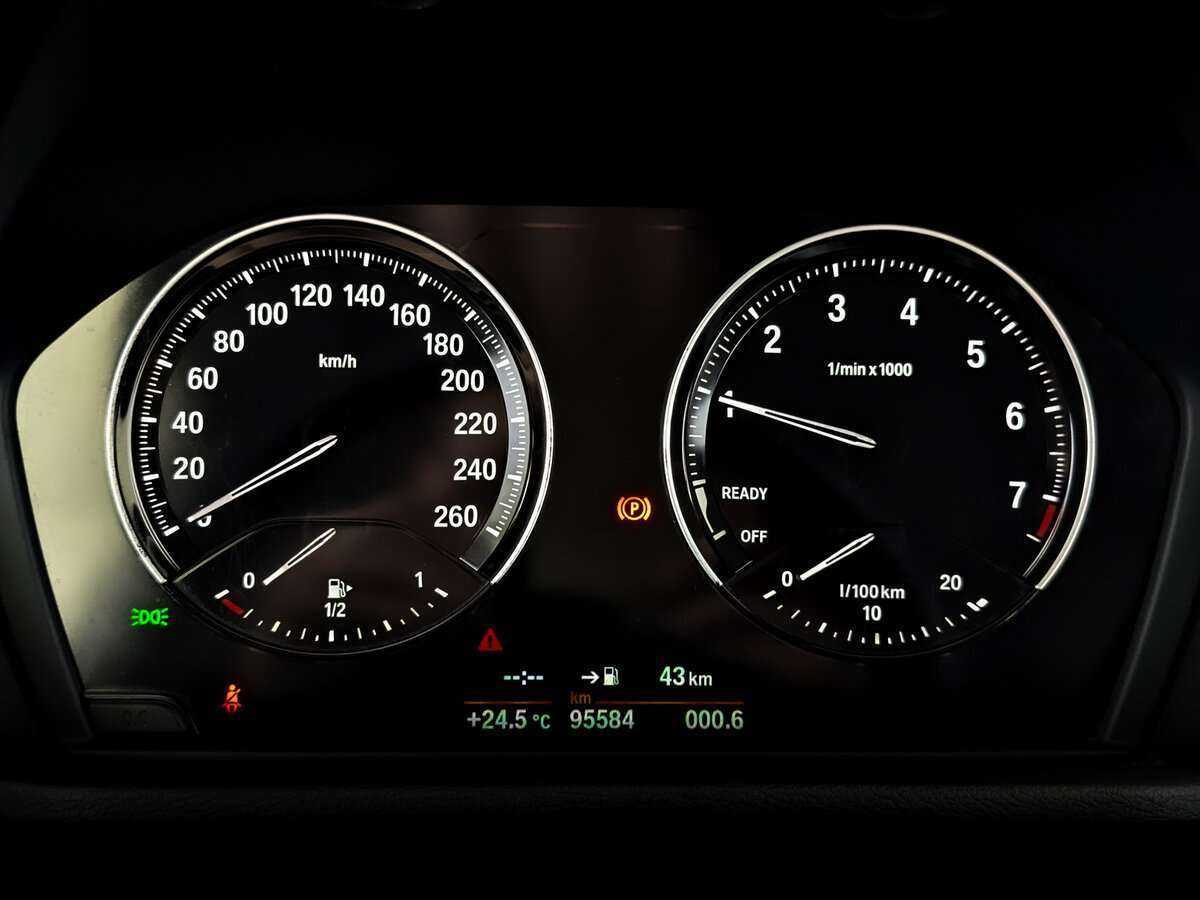 Купить BMW X1 с пробегом. Фото: #10