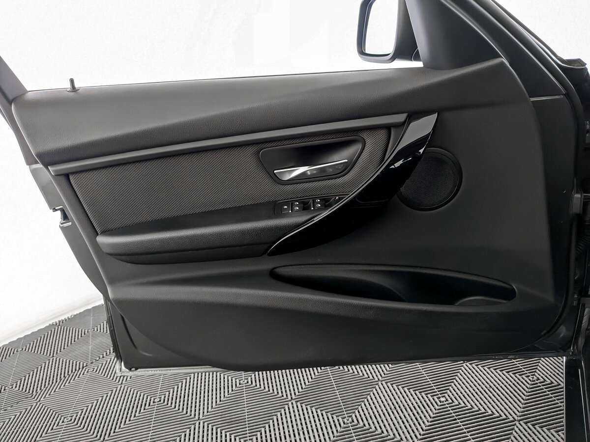 Купить BMW 3 серии с пробегом. Фото: #18