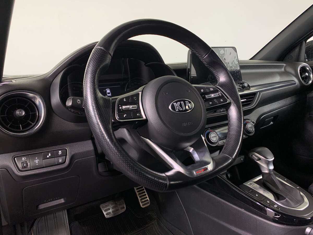 Купить Kia Cerato с пробегом. Фото: #8